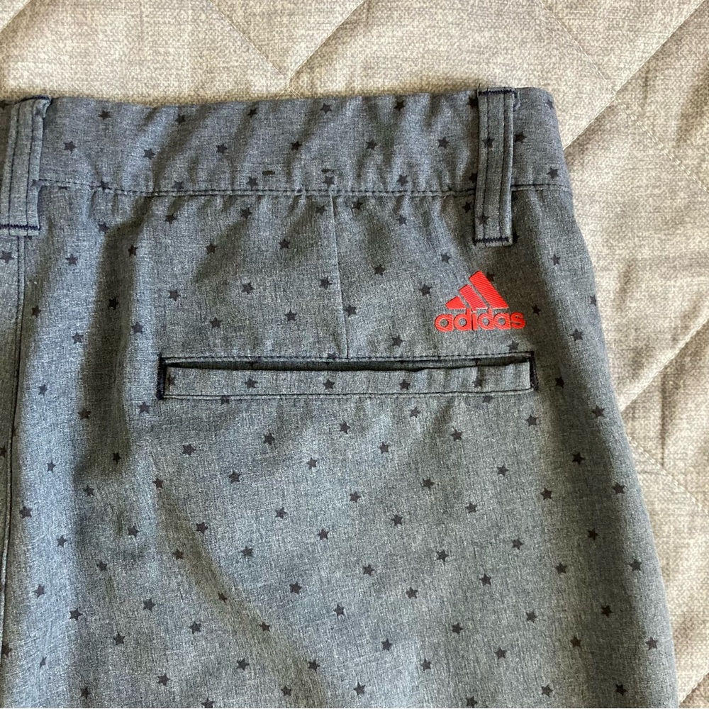 Adidas Golf Shorts Mens 32 Blue Star Print USA Merica 10.5” Casual Flat Front - Picture 6 of 10